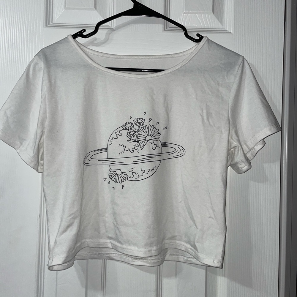 White graphic crop top